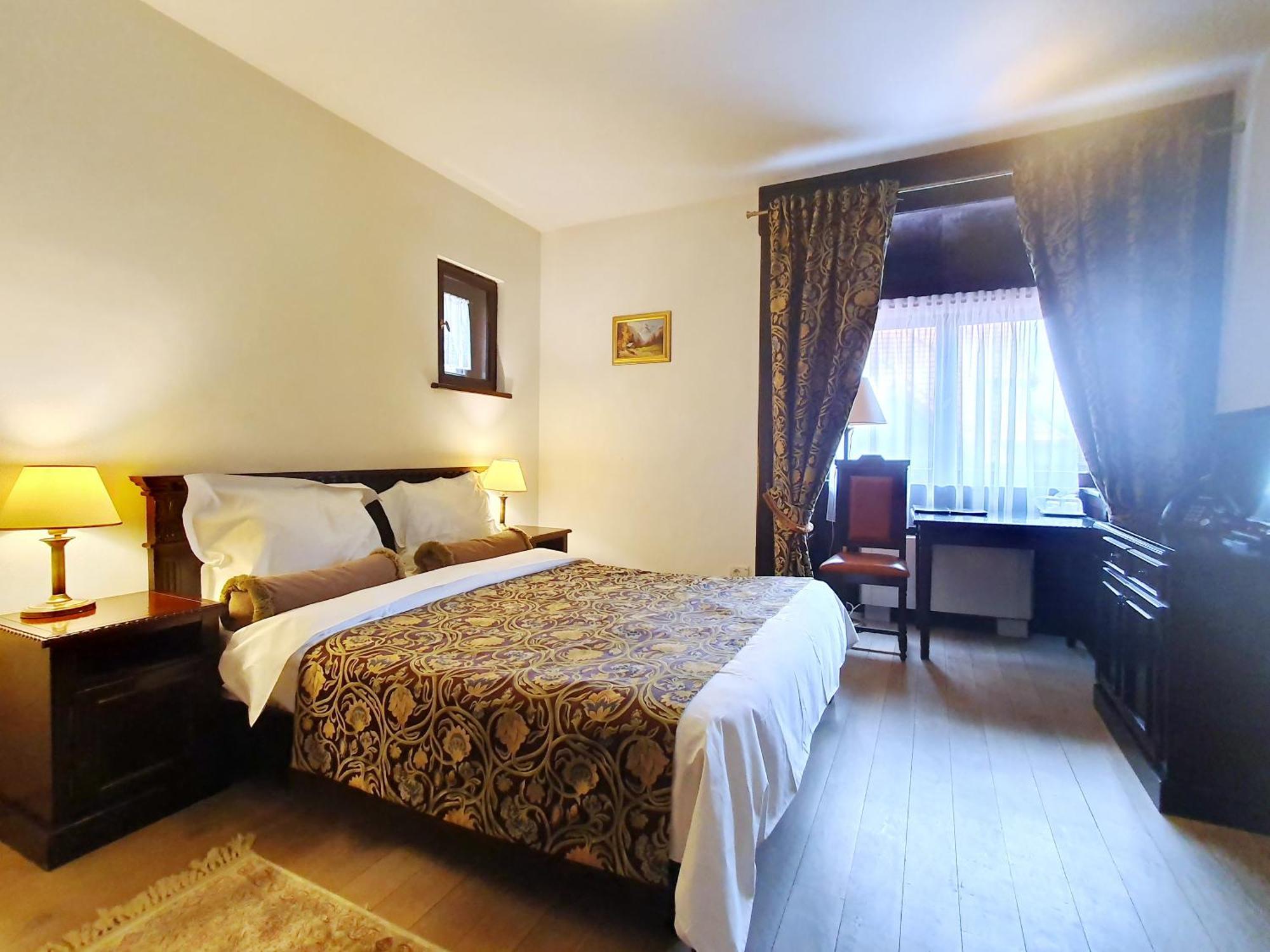 Vila Leonida - Resort Leonida Buşteni Exteriér fotografie