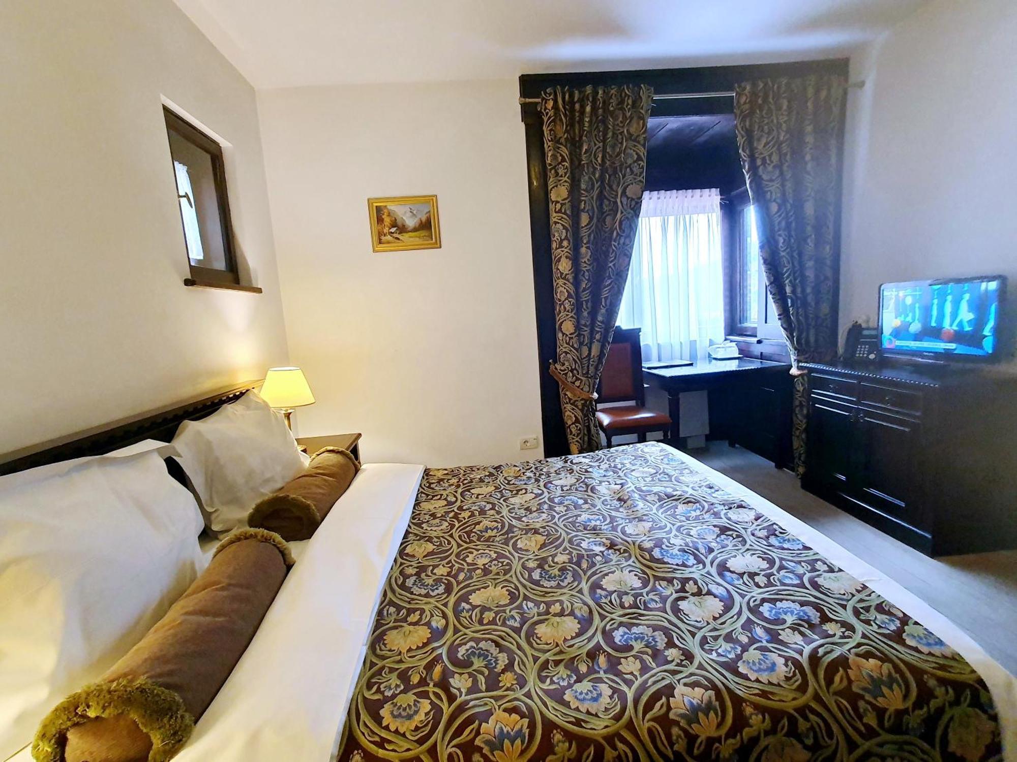 Vila Leonida - Resort Leonida Buşteni Exteriér fotografie
